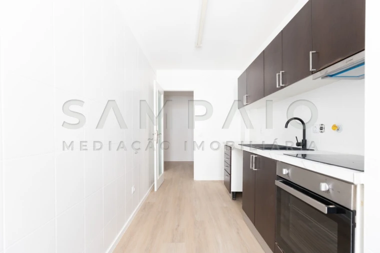 Apartamento T3 para Venda em Baguim do Monte (Rio Tinto) Foto 2