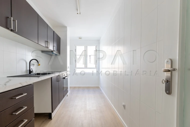 Apartamento T3 para Venda em Baguim do Monte (Rio Tinto) Foto 7