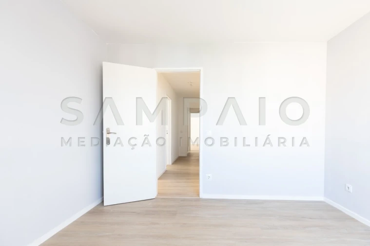 Apartamento T3 para Venda em Baguim do Monte (Rio Tinto) Foto 17