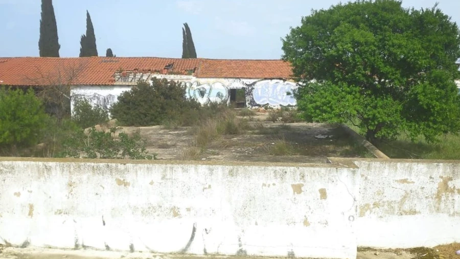 Quinta T5 para Venda em Estômbar e Parchal