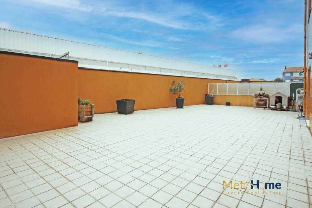 Apartamento T2 para Venda em Rio Tinto Foto 27