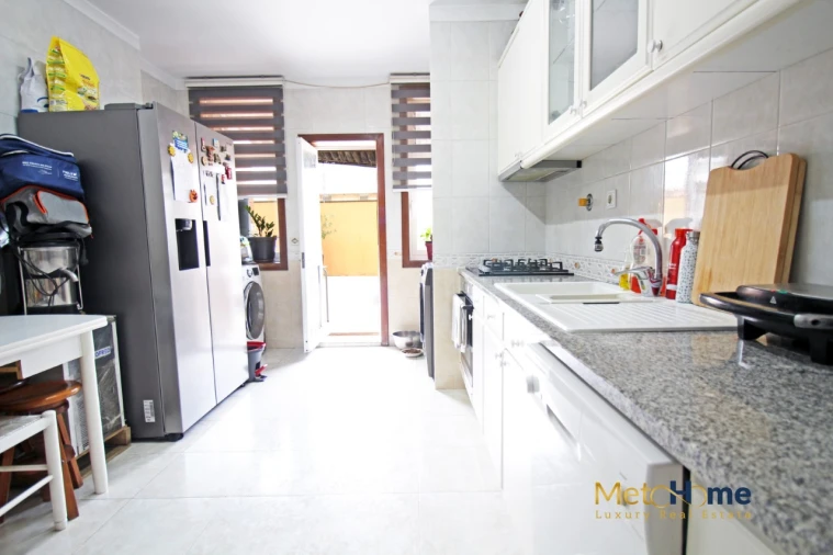 Apartamento T2 para Venda em Rio Tinto Foto 13