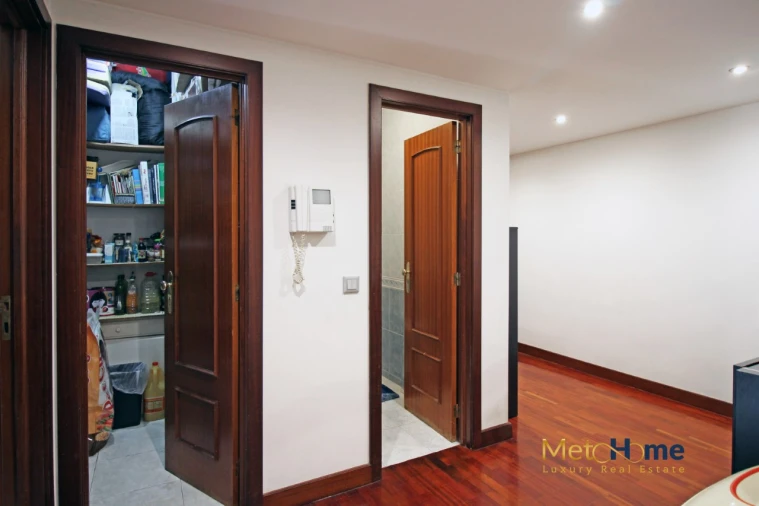 Apartamento T2 para Venda em Rio Tinto Foto 8