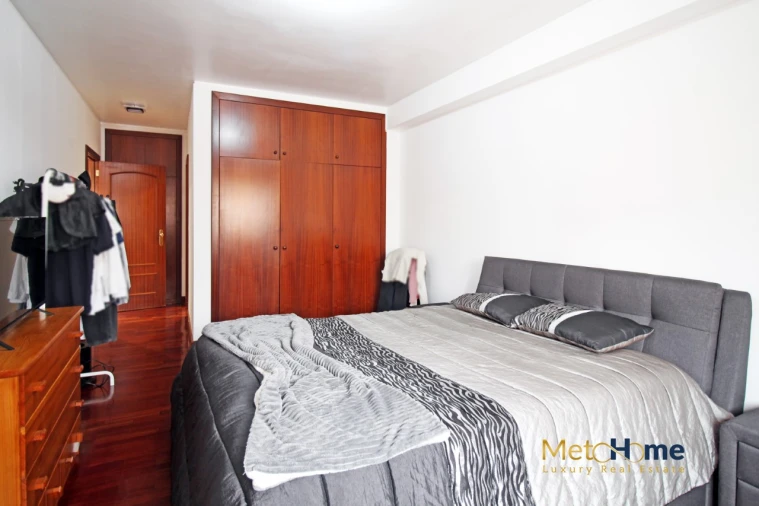 Apartamento T2 para Venda em Rio Tinto Foto 41