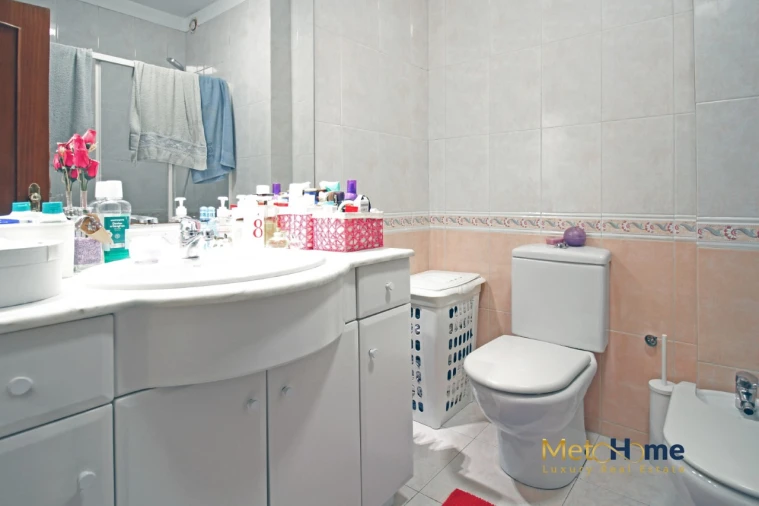 Apartamento T2 para Venda em Rio Tinto Foto 37