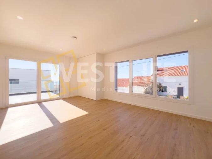 Moradia T4 para Venda em Ericeira Foto 36