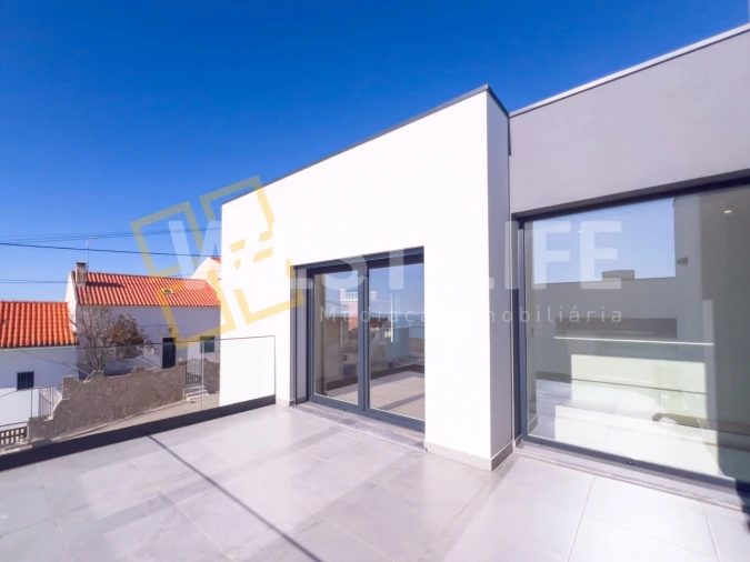 Moradia T4 para Venda em São Pedro da Cadeira Foto 40