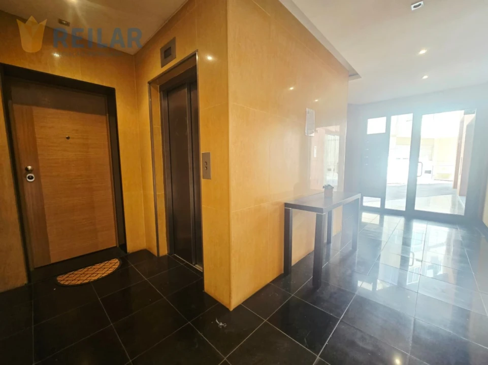 Apartamento T3 para Venda em Santa Iria de Azoia, São João da Talha e Bobadela Foto 48