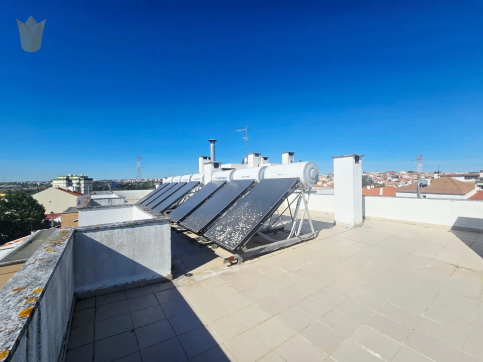 Apartamento T3 para Venda em Santa Iria de Azoia, São João da Talha e Bobadela Foto 46