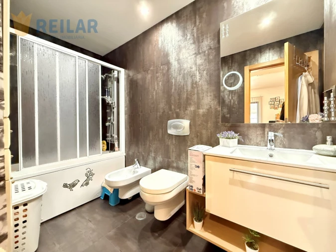 Apartamento T3 para Venda em Santa Iria de Azoia, São João da Talha e Bobadela Foto 24