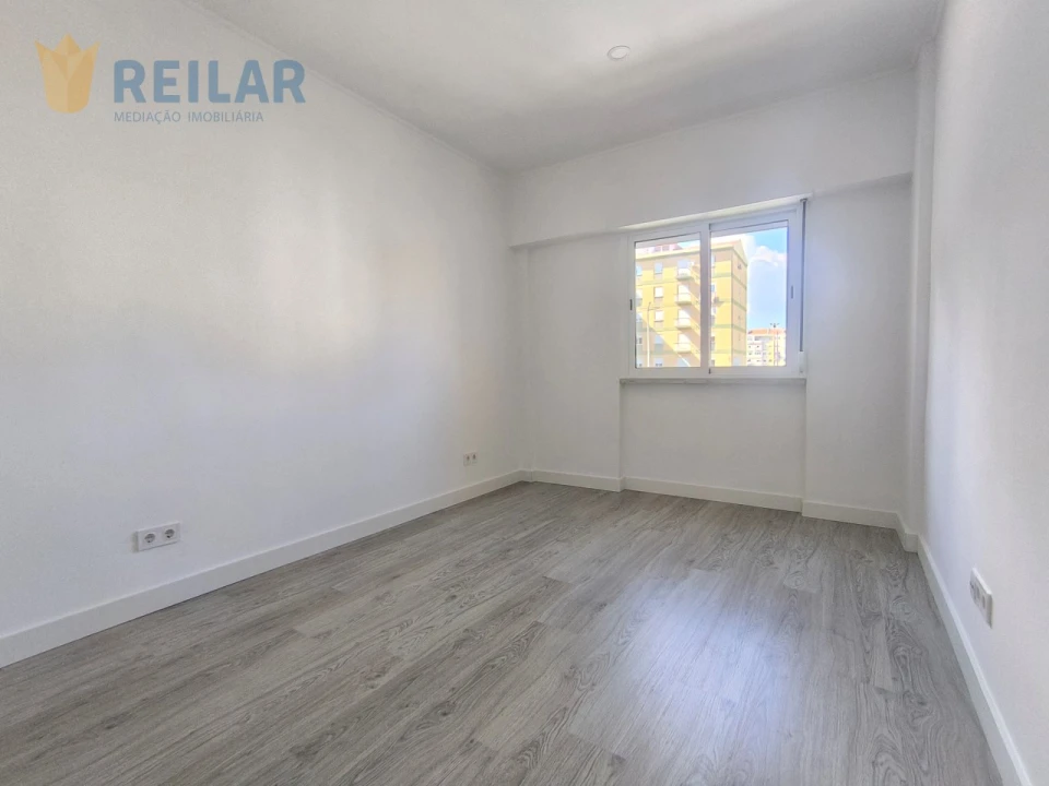 Apartamento T1 para Arrendamento em Alverca do Ribatejo e Sobralinho Foto 4
