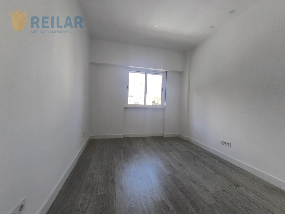 Apartamento T1 para Arrendamento em Alverca do Ribatejo e Sobralinho Foto 11