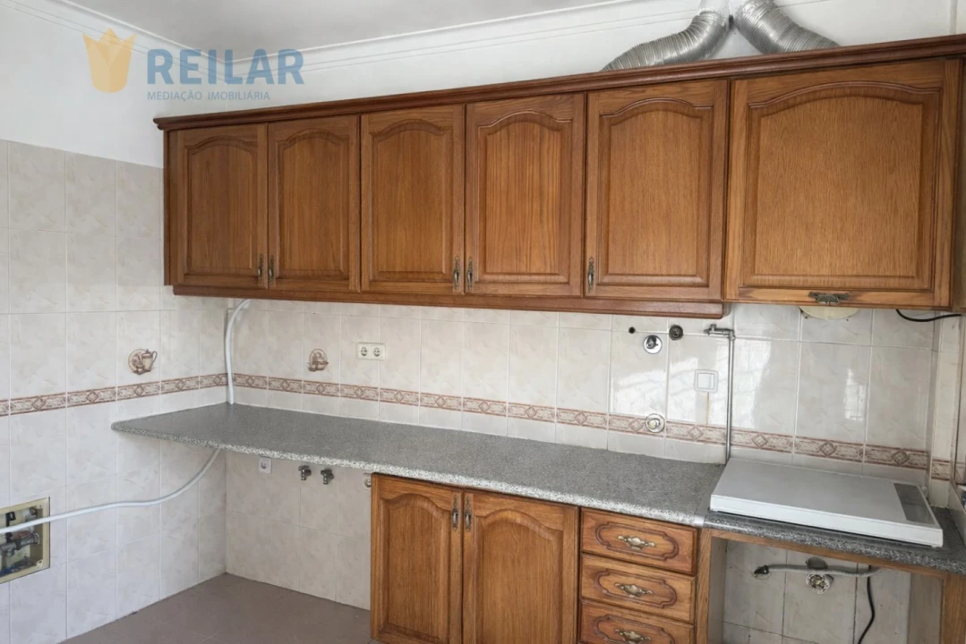 Moradia T2 para Venda em Arruda dos Vinhos Foto 3