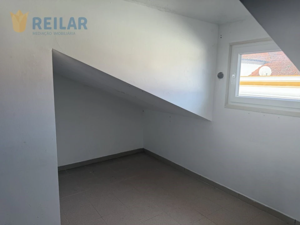 Moradia T2 para Venda em Arruda dos Vinhos Foto 19