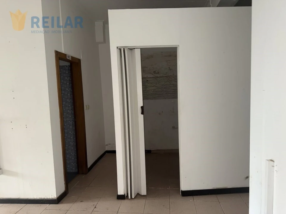 Moradia T2 para Venda em Arruda dos Vinhos Foto 28