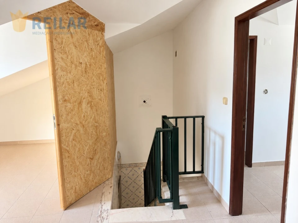 Moradia T2 para Venda em Arruda dos Vinhos Foto 16