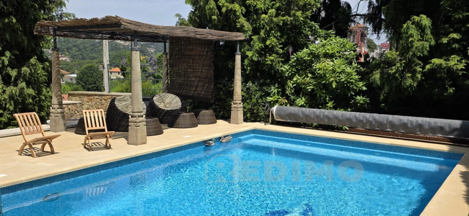 Moradia para Venda em Vila de Cucujães Foto 8