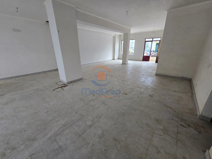 Loja para Venda em Ramada e Caneças Foto 3