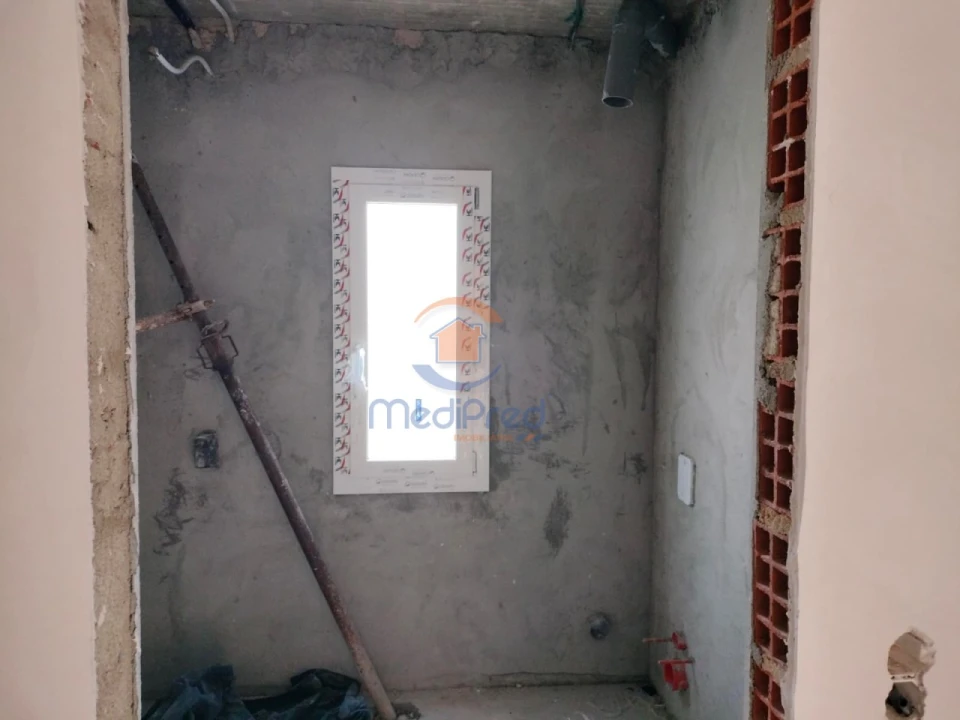 Moradia T4 para Venda em Pontinha e Famões Foto 11