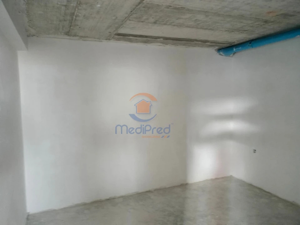 Moradia T4 para Venda em Pontinha e Famões Foto 33