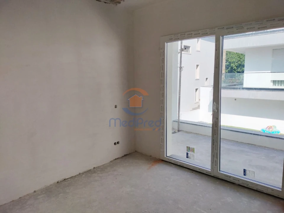 Moradia T4 para Venda em Pontinha e Famões Foto 22