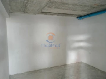 Moradia T4 para Venda em Pontinha e Famões