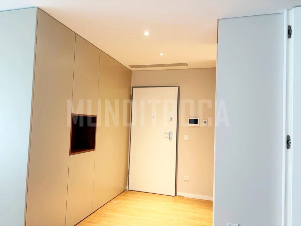 Apartamento T3 para Venda em Ferreiros e Gondizalves Foto 8