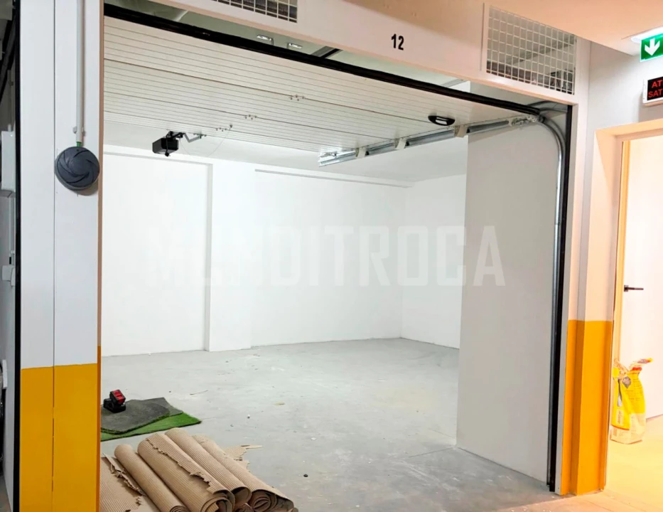 Apartamento T3 para Venda em Ferreiros e Gondizalves Foto 17
