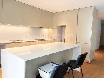 Apartamento T3 para Venda em Ferreiros e Gondizalves