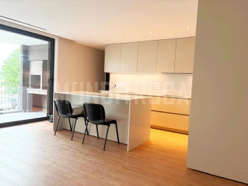Apartamento T3 para Venda em Ferreiros e Gondizalves