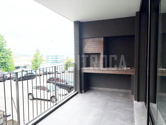 Apartamento T3 para Venda em Ferreiros e Gondizalves Foto 3