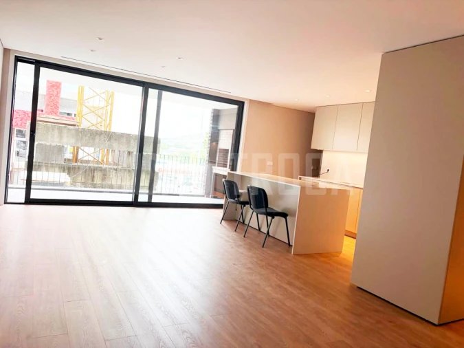 Apartamento T3 para Venda em Ferreiros e Gondizalves Foto 10