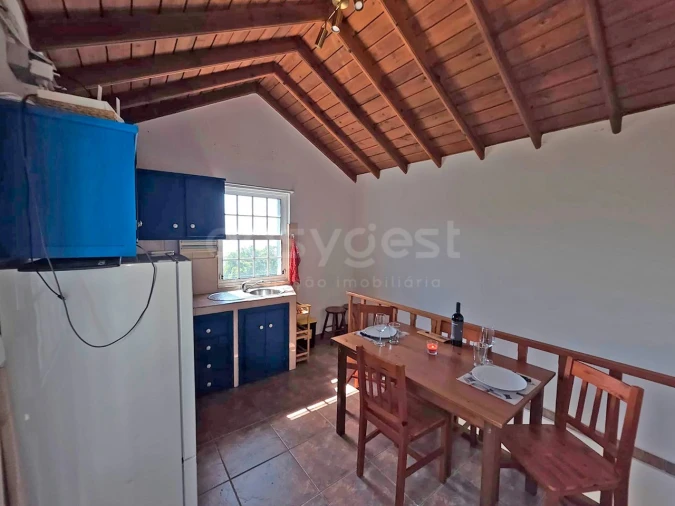 Moradia T2 para Venda em São João Foto 8