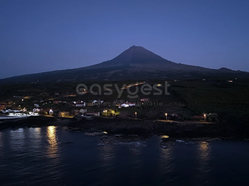 Moradia T3 para Venda em Bandeiras Foto 20