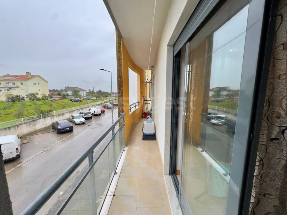 Apartamento T2 para Venda em Fernao Ferro Foto 9