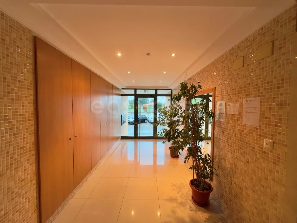 Apartamento T2 para Venda em Fernao Ferro Foto 25