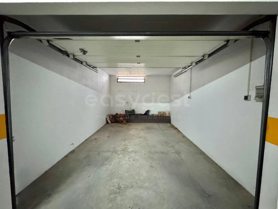 Apartamento T2 para Venda em Fernao Ferro Foto 29