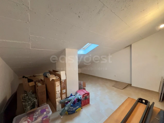 Apartamento T2 para Venda em Fernao Ferro Foto 23