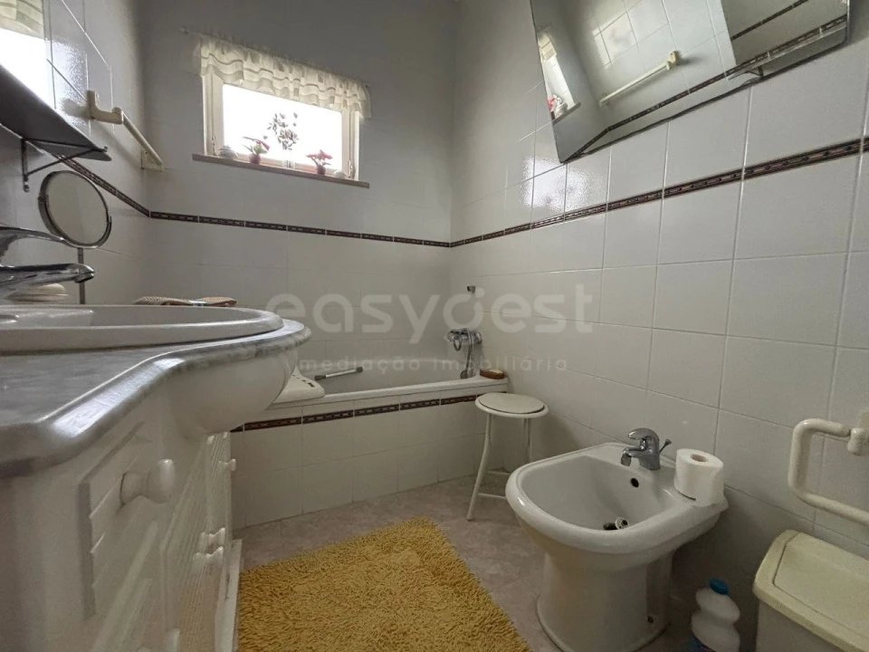 Apartamento T3 para Venda em Gaio-Rosário e Sarilhos Pequenos Foto 24