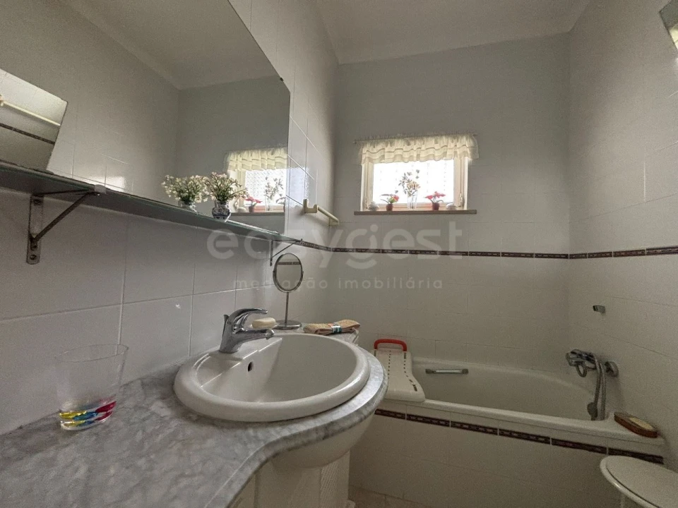 Apartamento T3 para Venda em Gaio-Rosário e Sarilhos Pequenos Foto 25