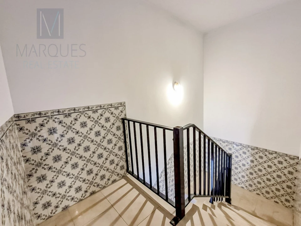 Prédio para Venda em Arruda dos Vinhos Foto 2