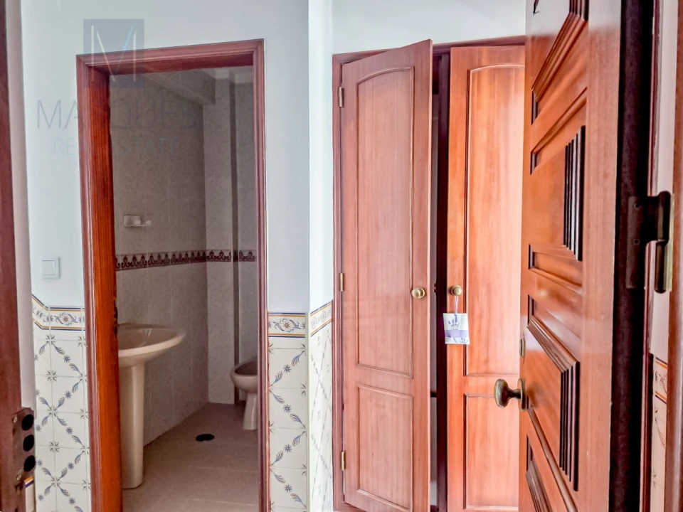 Prédio para Venda em Arruda dos Vinhos Foto 9