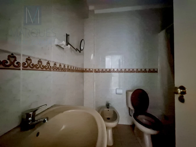 Prédio para Venda em Arruda dos Vinhos Foto 8