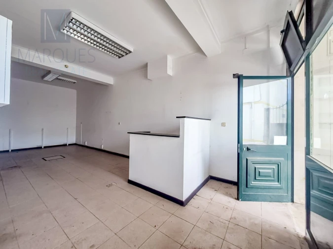 Prédio para Venda em Arruda dos Vinhos Foto 12