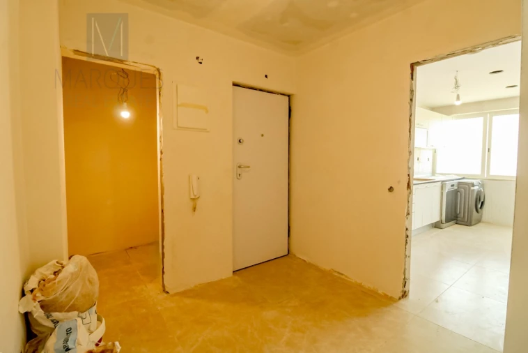 Apartamento T2 para Venda em Carregado e Cadafais Foto 4