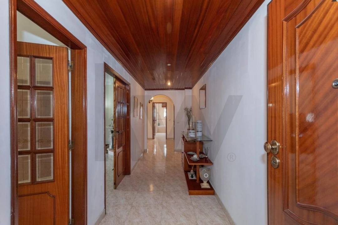 Apartamento T2 para Venda em Queluz e Belas Foto 10