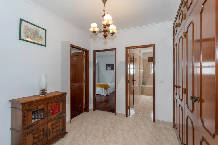 Apartamento T2 para Venda em Queluz e Belas Foto 8