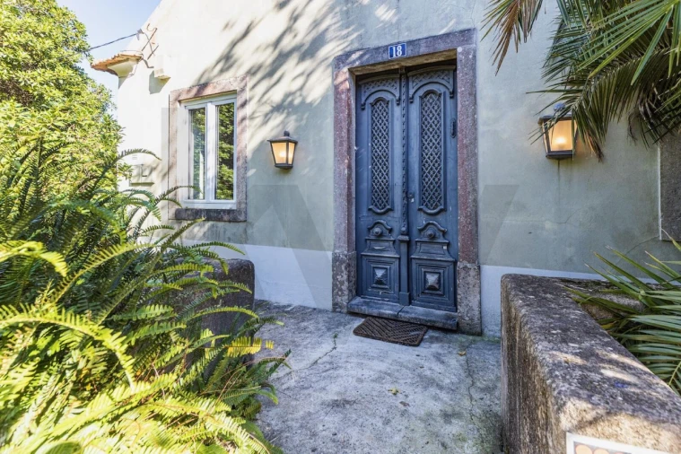 Moradia T4 para Venda em Santa Maria e São Miguel, São Martinho, São Pedro Penaferrim Foto 2