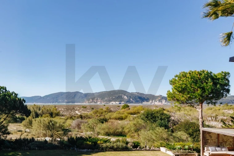 Moradia T5 para Venda em Carvalhal Foto 3