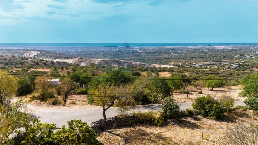 Terreno para Venda em Boliqueime Foto 1